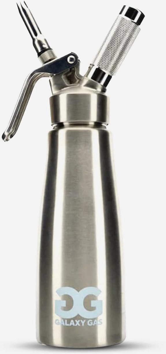 whipping cream dispenser